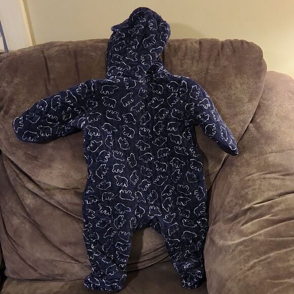 9 months winter outfit baby boy bear suit quilted footies built in mittens snaps - Picture 2 of 7